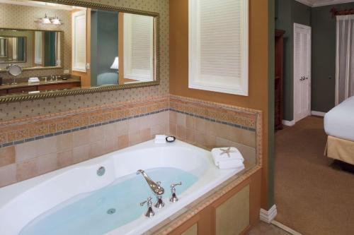 Hyatt Vacation Club At Windward Pointe Hotel Key West Kültér fotó